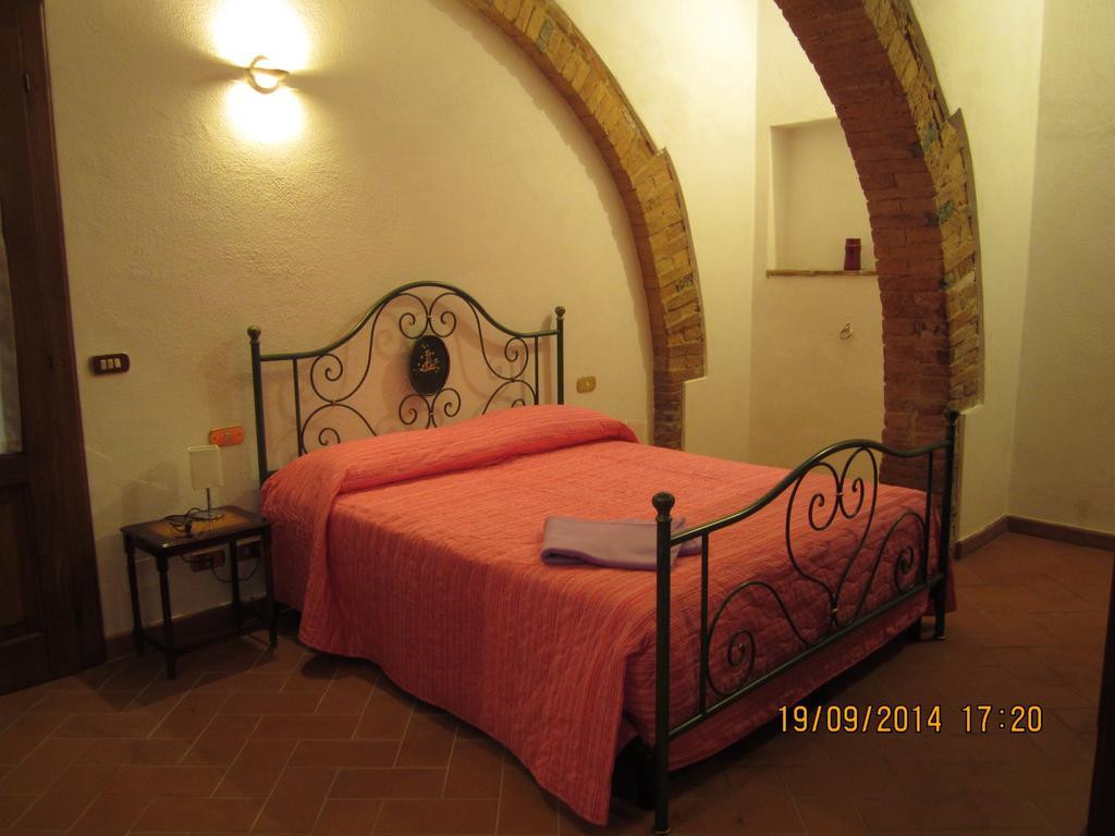 La Civetta Apartman Torrita di Siena Szoba fotó